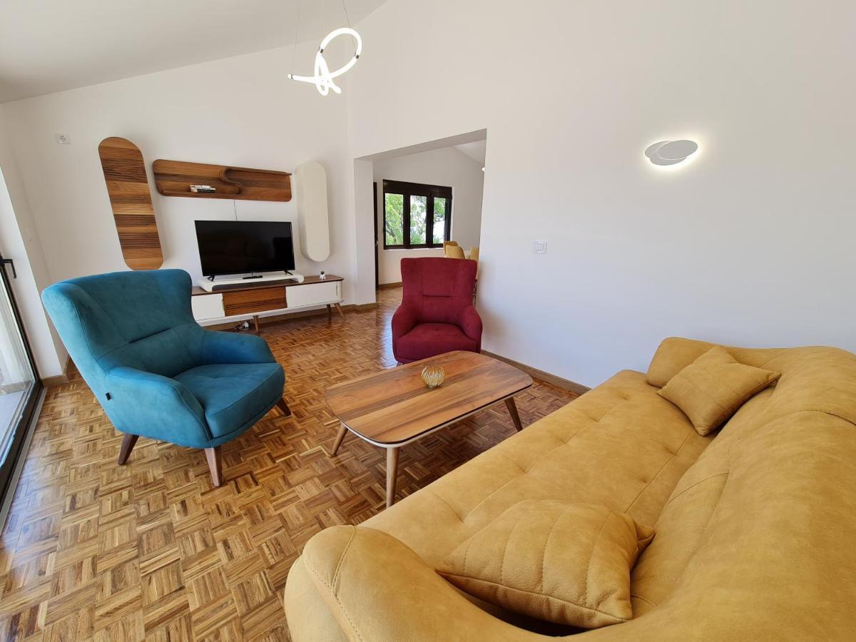 Luxury Penthouse With Panoramic View Appartement Ulcinj Buitenkant foto