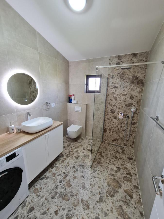 Luxury Penthouse With Panoramic View Appartement Ulcinj Buitenkant foto
